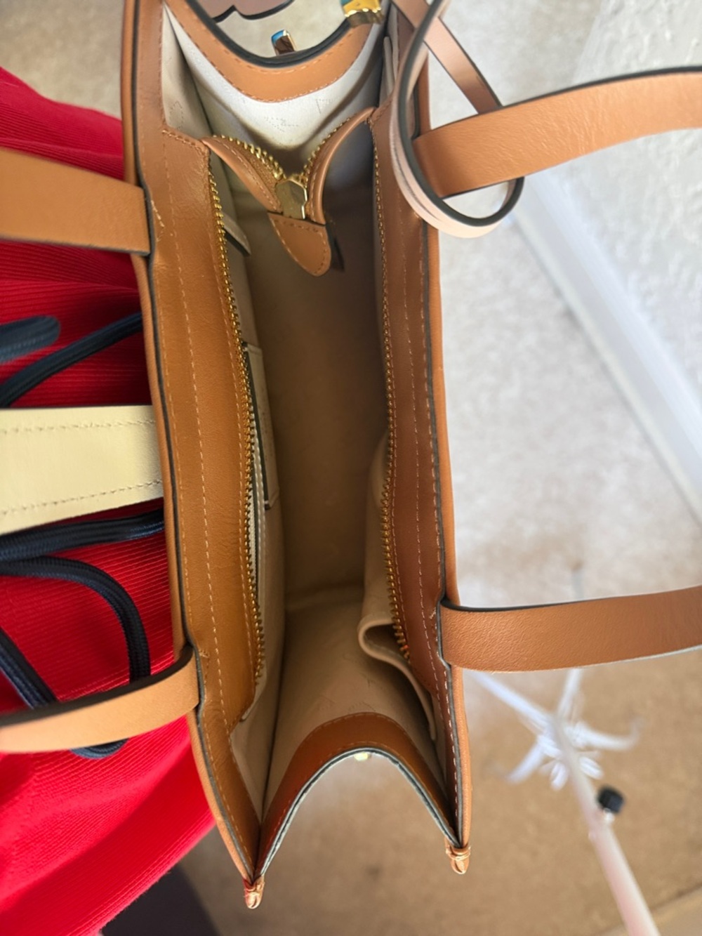 RADLEY LONDON Cream, Brown & Navy Horse-Print Satchel with Gold Chain Strap - Picture 3 of 3